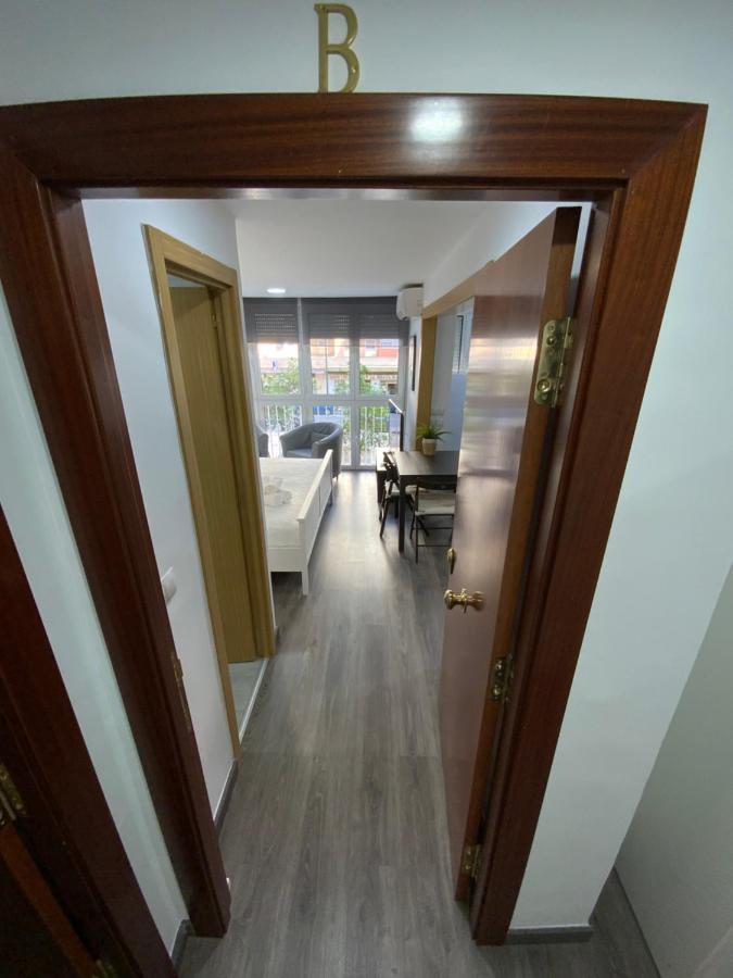 Reyna Apartamentos Μάλαγα Εξωτερικό φωτογραφία